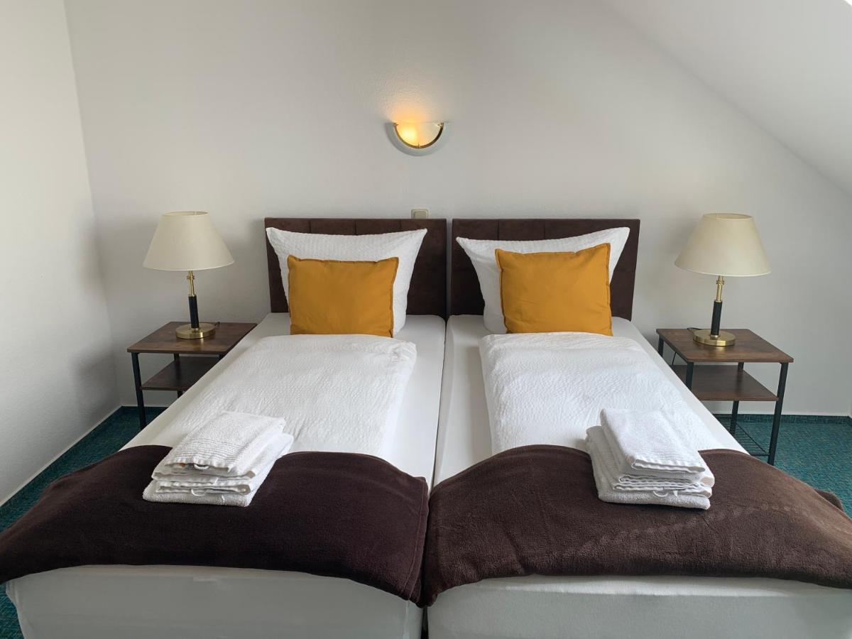 (פרנקפורט (אודר Hotel Rosengarten מראה חיצוני תמונה