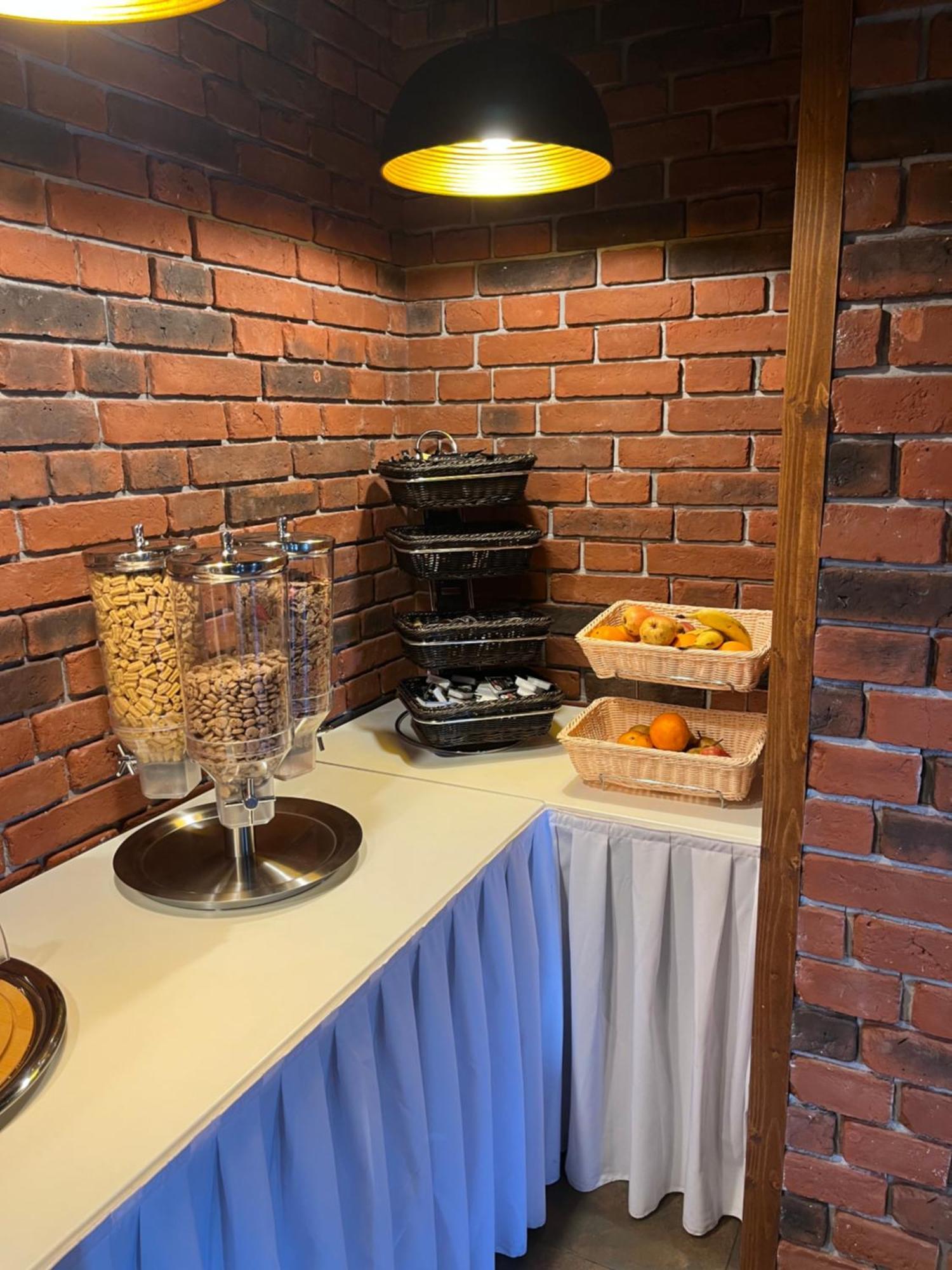 (פרנקפורט (אודר Hotel Rosengarten מראה חיצוני תמונה