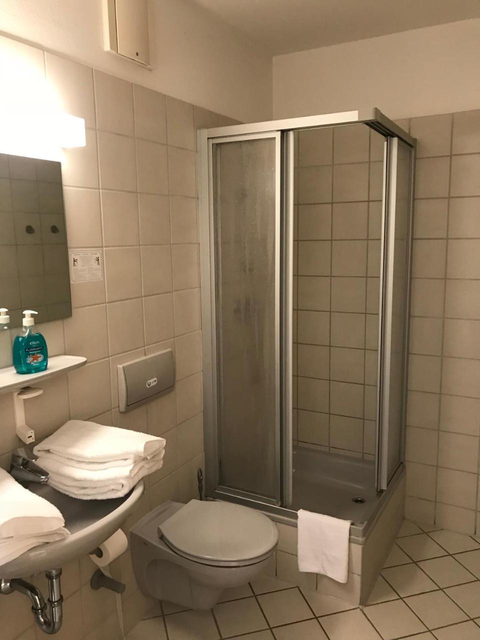 (פרנקפורט (אודר Hotel Rosengarten מראה חיצוני תמונה