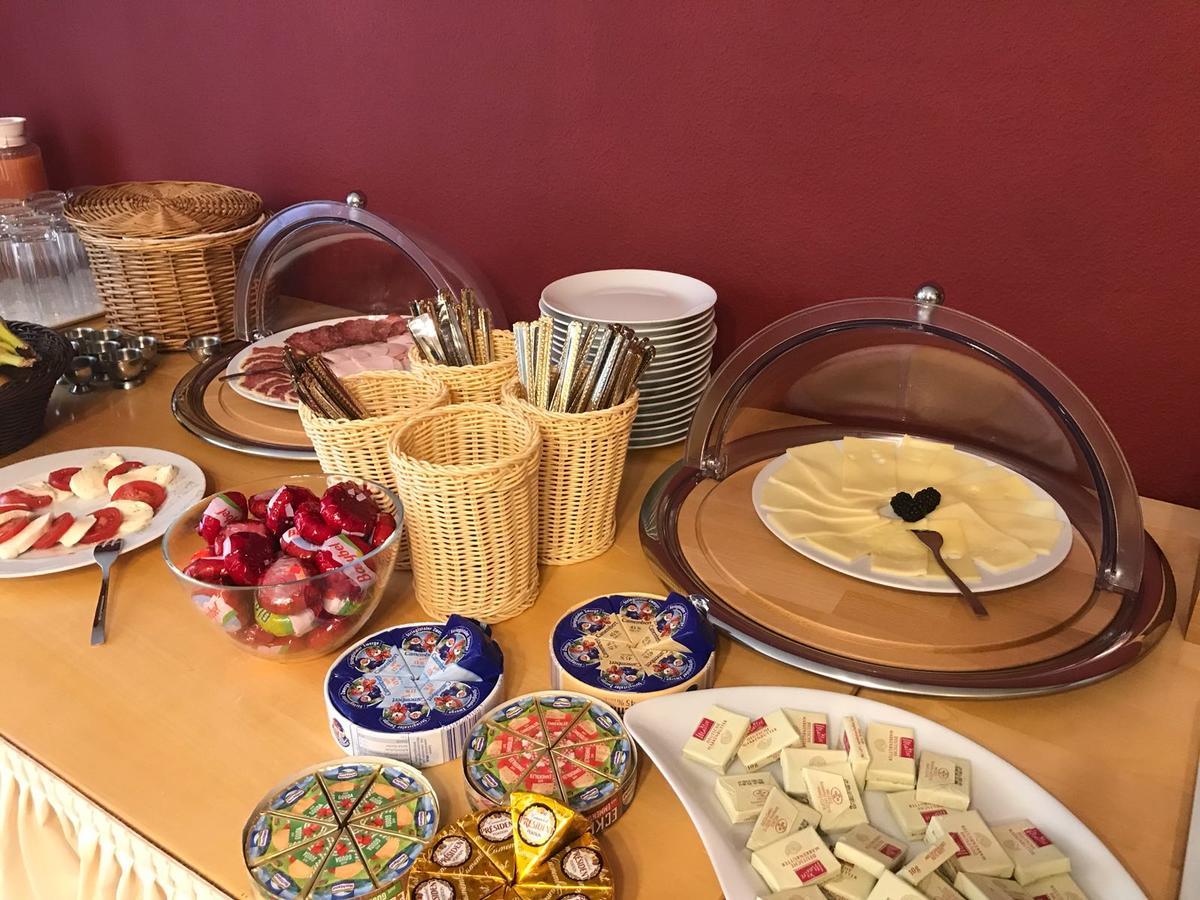 (פרנקפורט (אודר Hotel Rosengarten מראה חיצוני תמונה